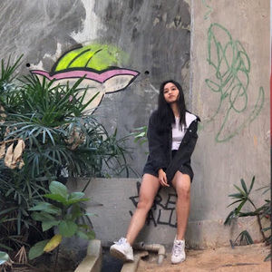 Meet your Posher, Amelia